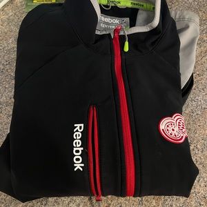Detroit Red Wings Reebok Jacket.   Large.   Excellent condition.